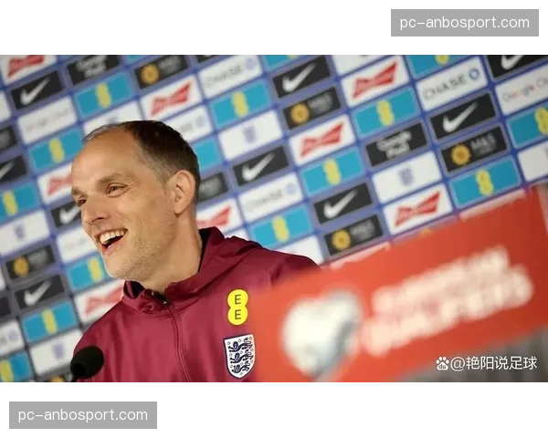 新老结合的阵容结构考验图赫尔，如何融合不同经验层级的球员是关键。